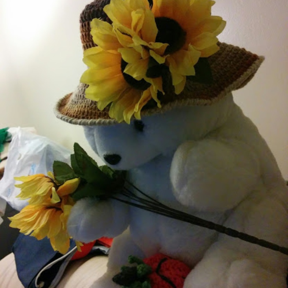 Bucket brim  hat - Picture 6 of 8